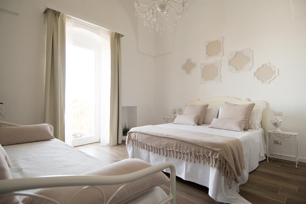 Biancadamare Bed & Breakfast Ostuni Ngoại thất bức ảnh