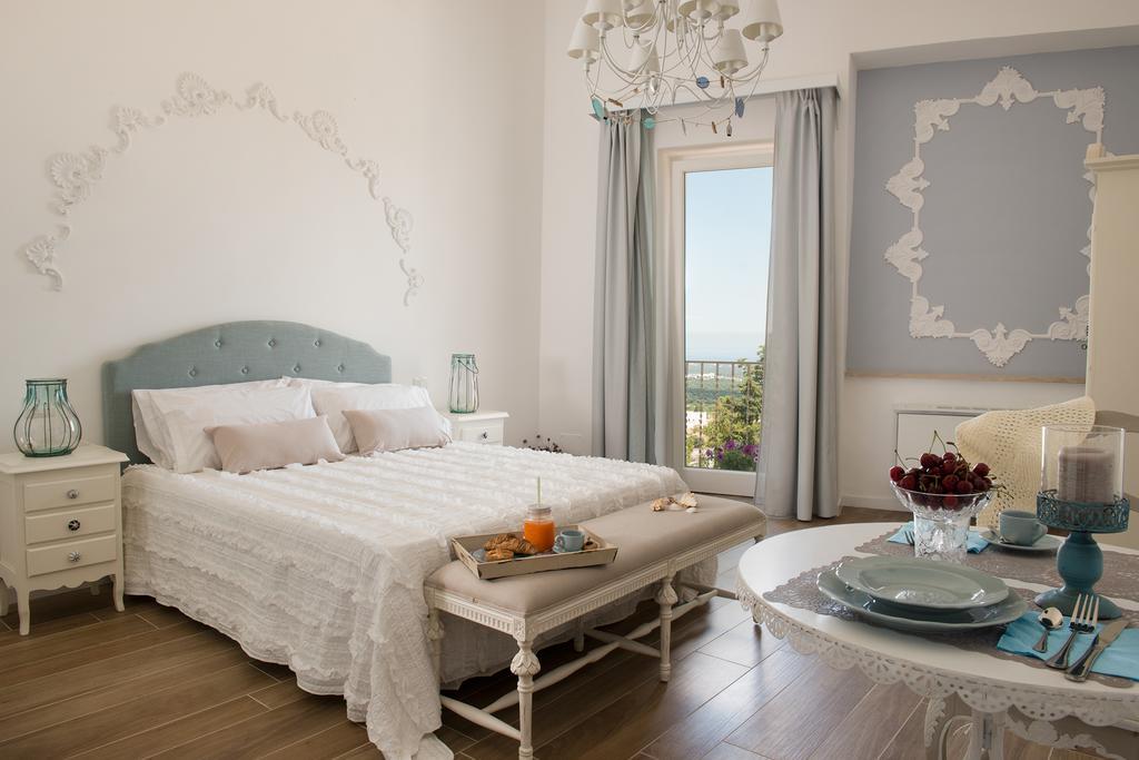 Biancadamare Bed & Breakfast Ostuni Ngoại thất bức ảnh