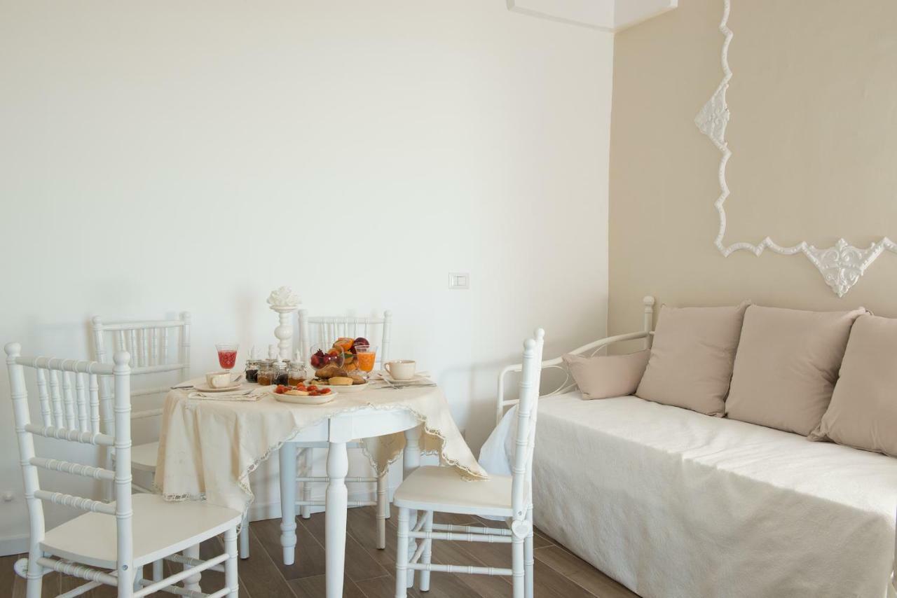 Biancadamare Bed & Breakfast Ostuni Ngoại thất bức ảnh