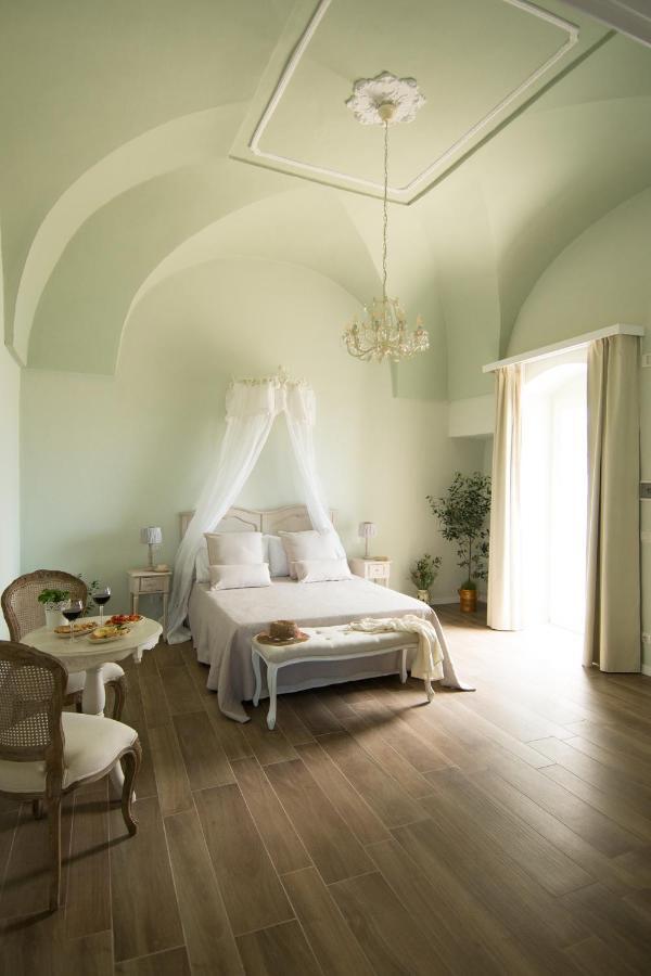 Biancadamare Bed & Breakfast Ostuni Ngoại thất bức ảnh